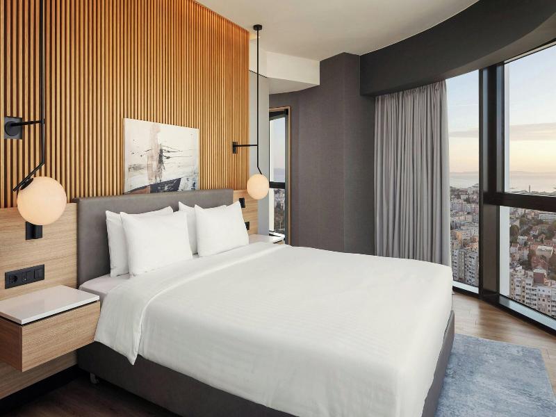 Ac Hotel By Marriott Split image