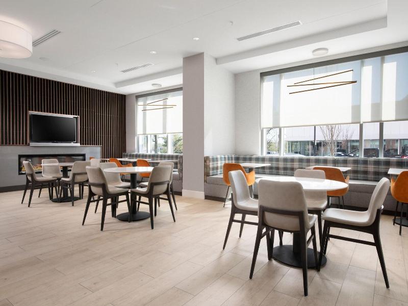 Residence Inn By Marriott St Louis Clayton image