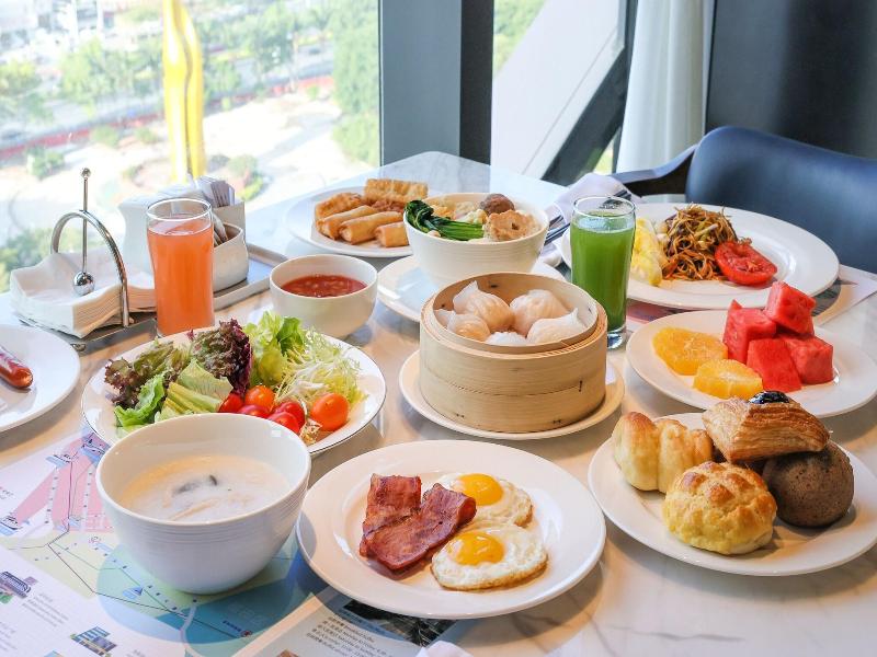 Four Points By Sheraton Shenzhen Bao An image