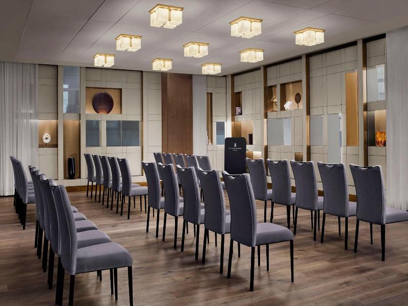The Ritz Carlton Melbourne image