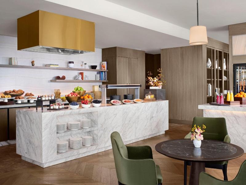 The Ritz Carlton Melbourne image