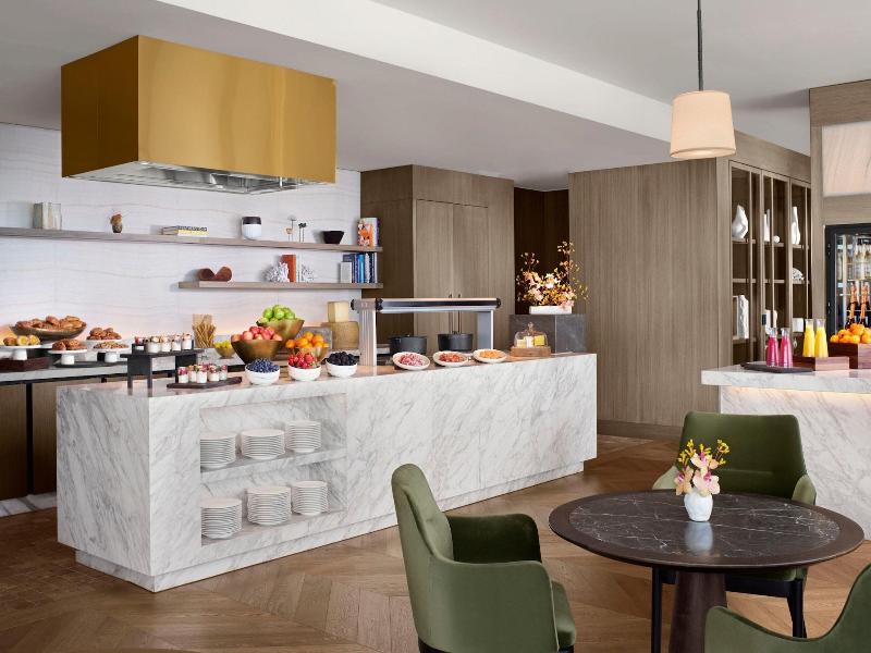 The Ritz Carlton Melbourne image