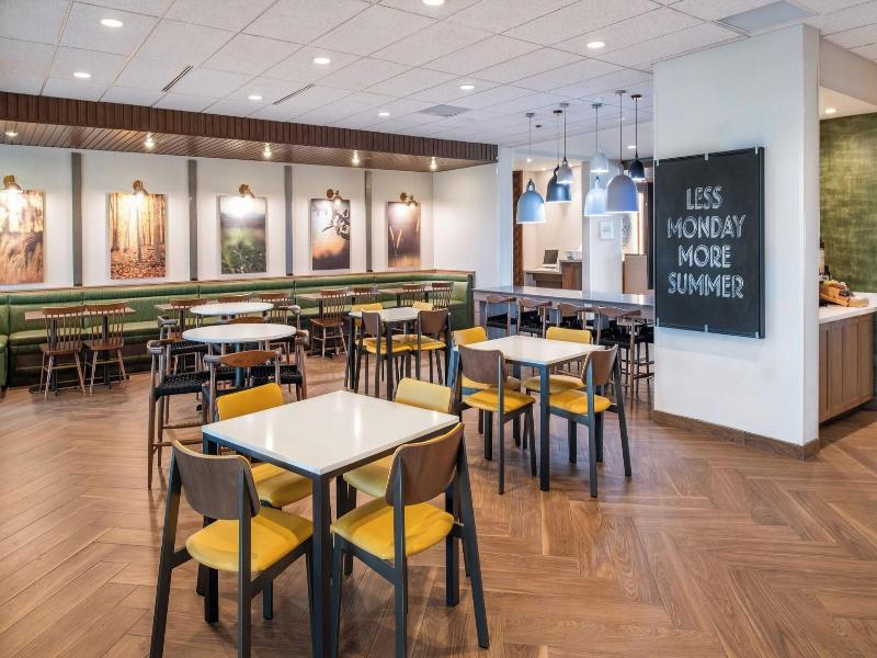 Fairfield Inn Suites By Marriott Stockton Lathrop image