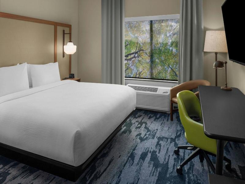 Fairfield Inn Suites By Marriott Stockton Lathrop image