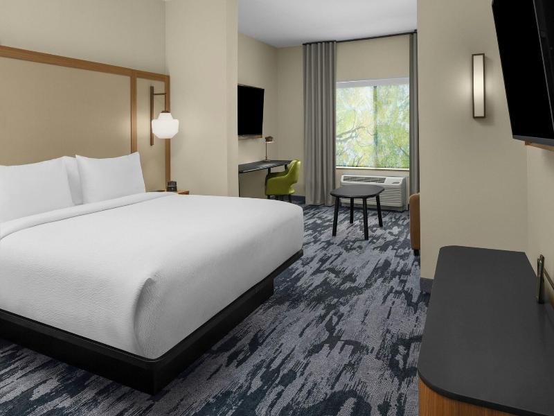 Fairfield Inn Suites By Marriott Stockton Lathrop image