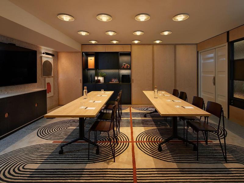 Moxy Sydney Airport image