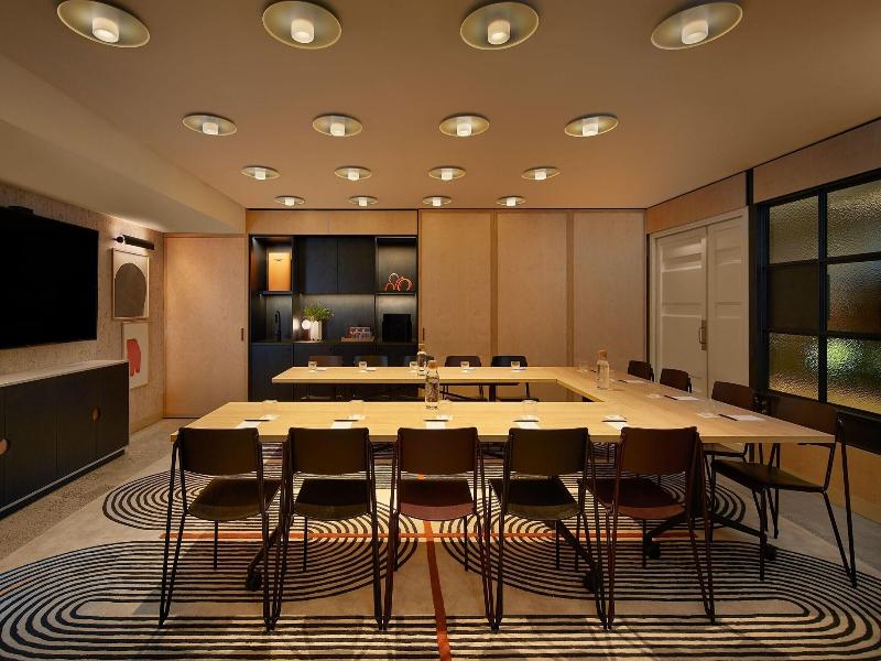 Moxy Sydney Airport image