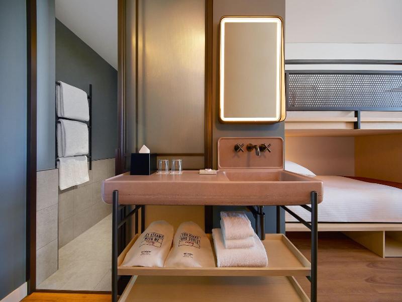 Moxy Sydney Airport image