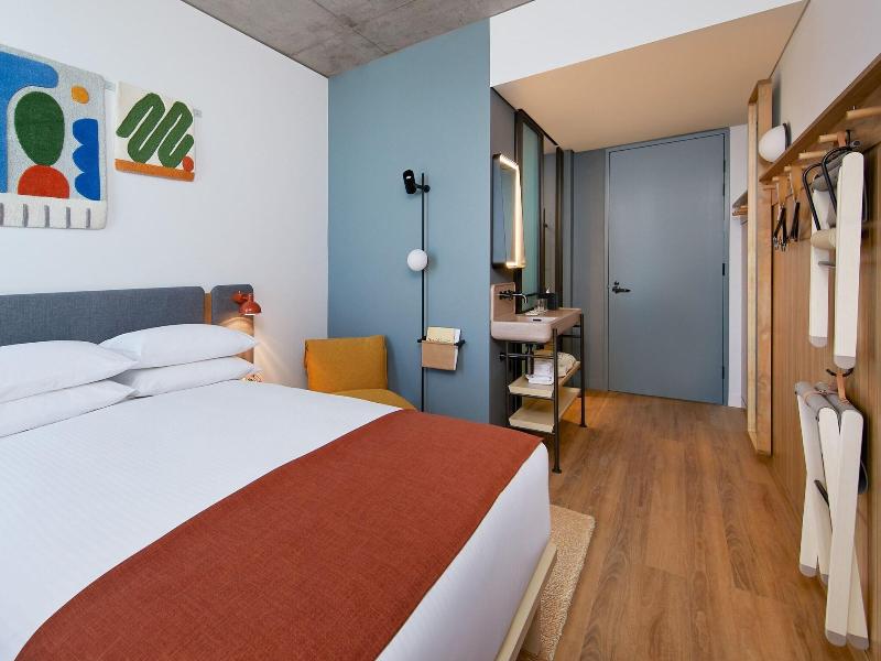 Moxy Sydney Airport image