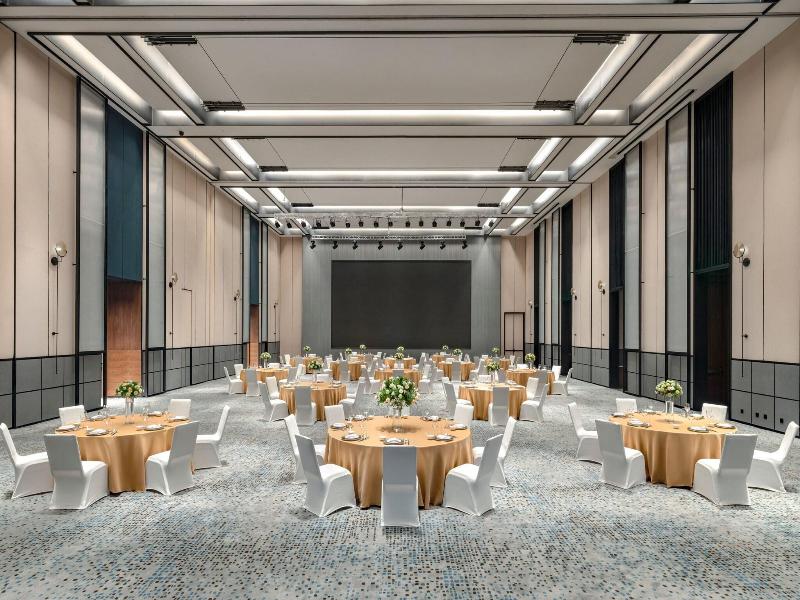 Four Points By Sheraton Urumqi image
