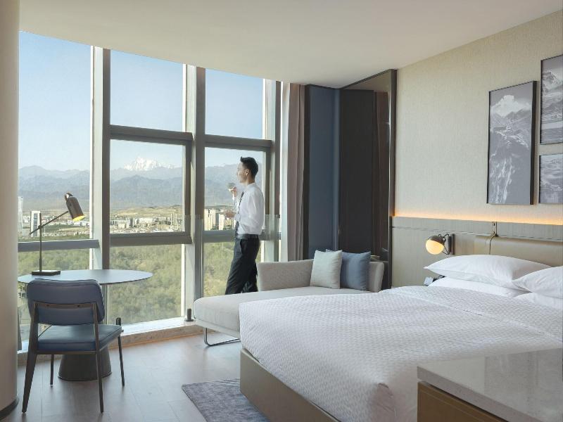 Four Points By Sheraton Urumqi 4
