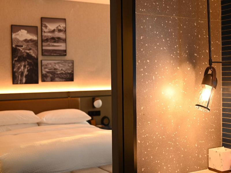 Four Points By Sheraton Urumqi image