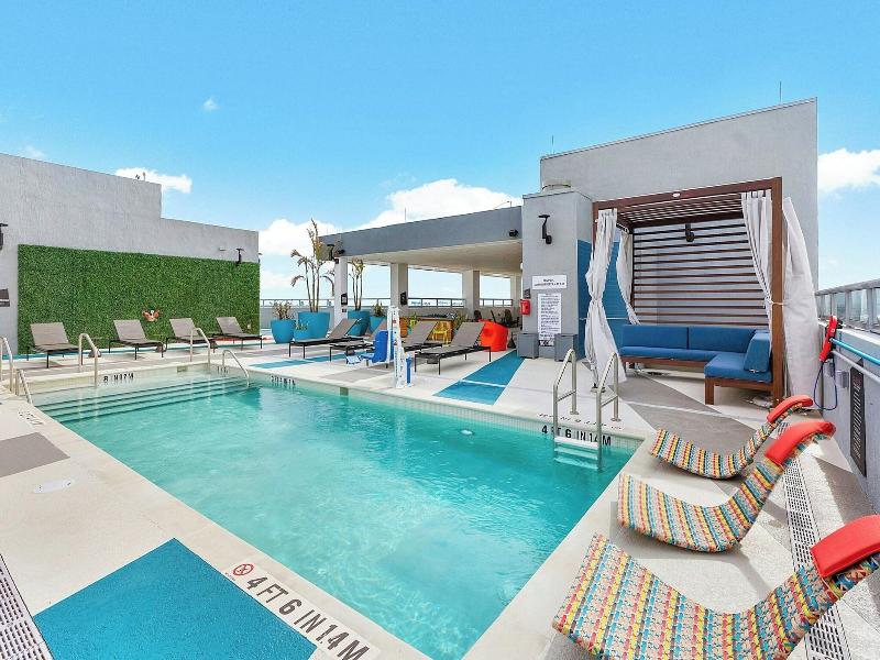 Aloft Fort Lauderdale Airport Cruise Port image