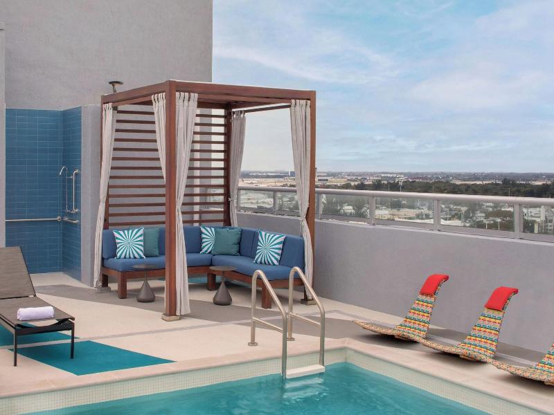 Aloft Fort Lauderdale Airport Cruise Port image