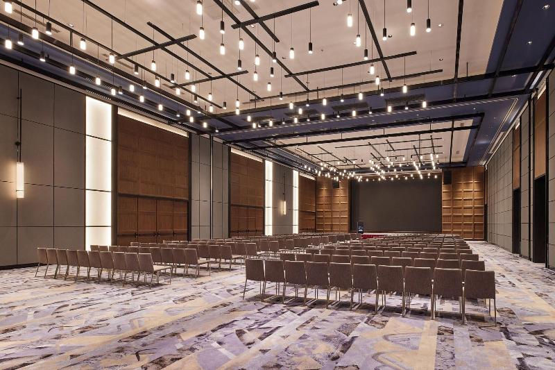 Sheraton Yiyang Four Points Hotel image