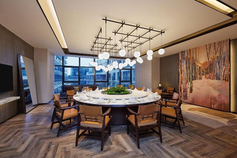 Sheraton Yiyang Four Points Hotel image