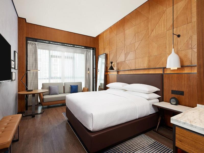 Sheraton Yiyang Four Points Hotel image