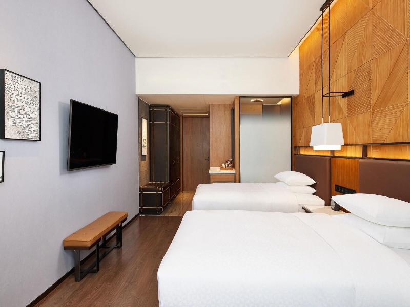 Sheraton Yiyang Four Points Hotel image