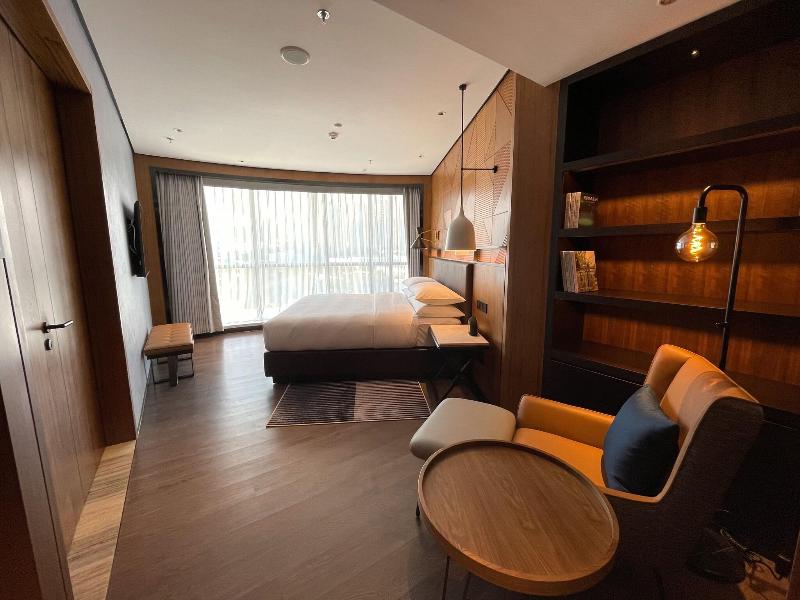 Sheraton Yiyang Four Points Hotel image