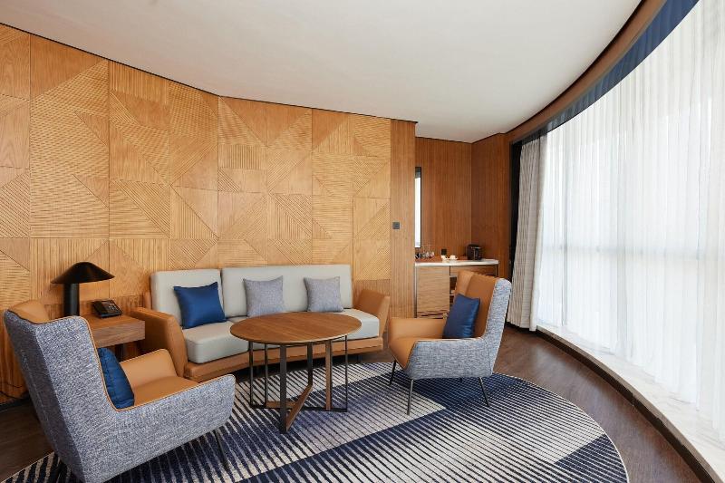 Sheraton Yiyang Four Points Hotel image