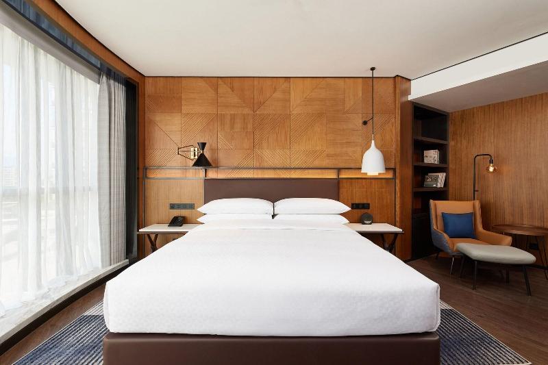 Sheraton Yiyang Four Points Hotel image 6