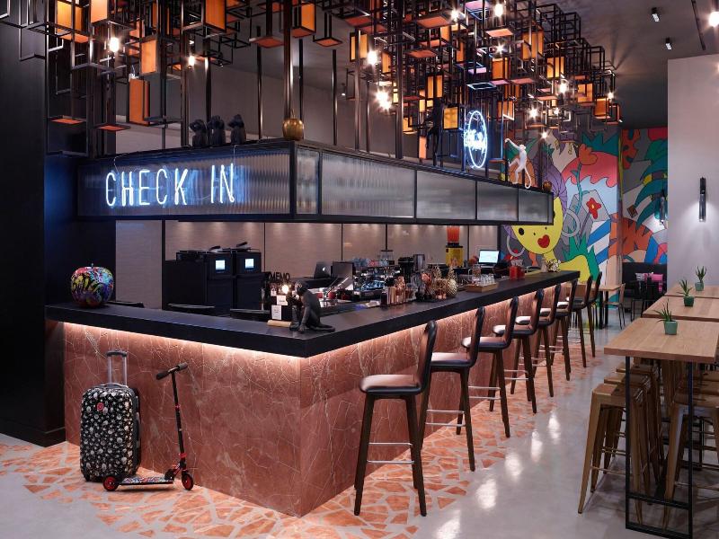 Moxy Athens City image