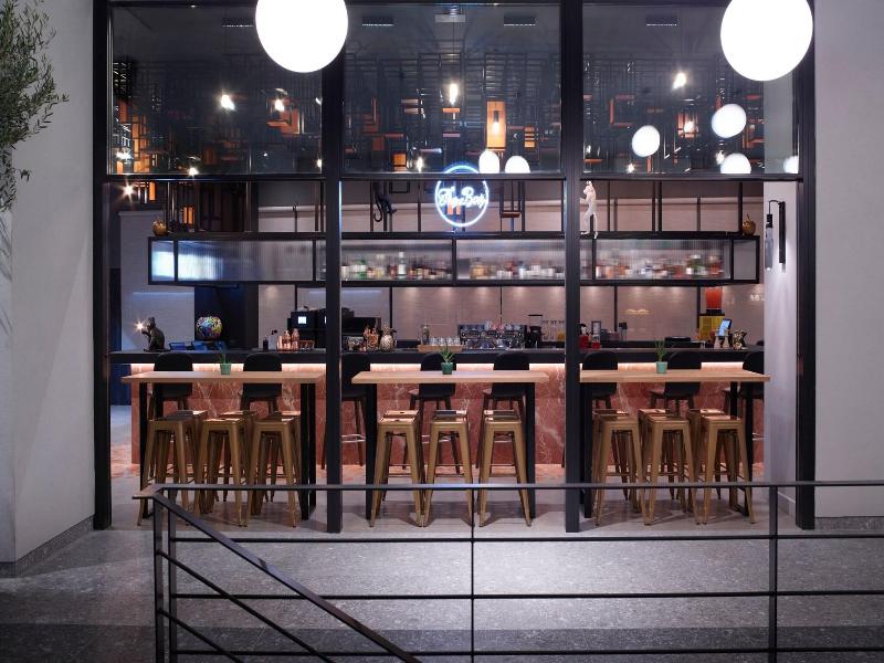 Moxy Athens City image