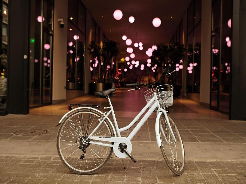 Moxy Athens City image