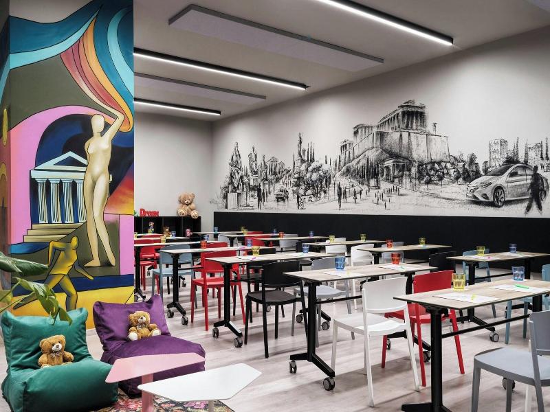 Moxy Athens City image