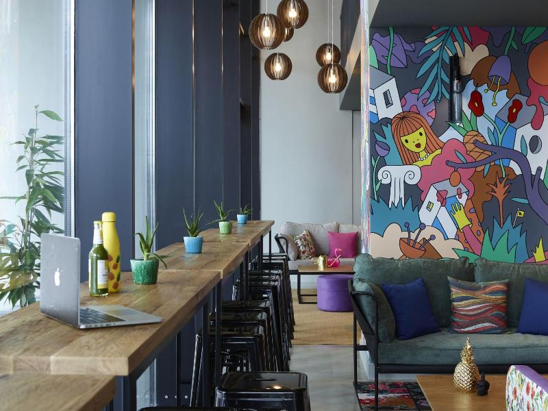 Moxy Athens City image