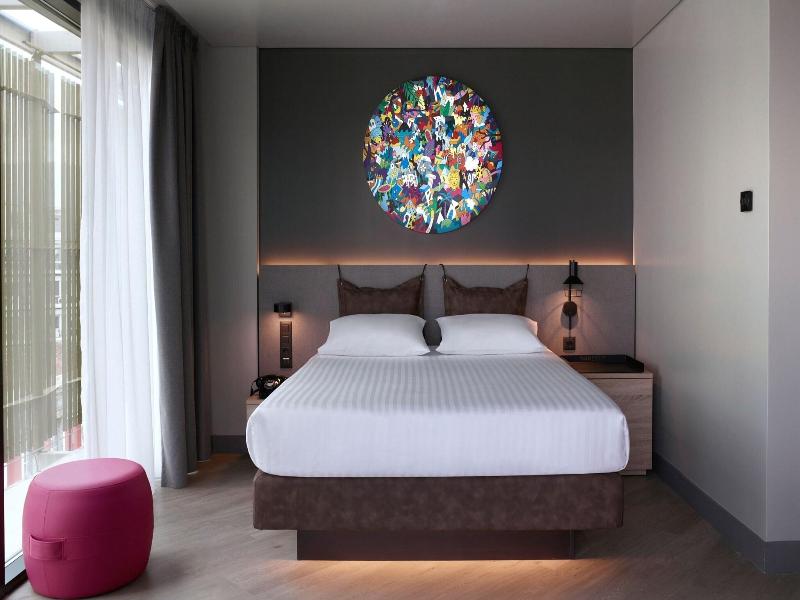 Moxy Athens City image