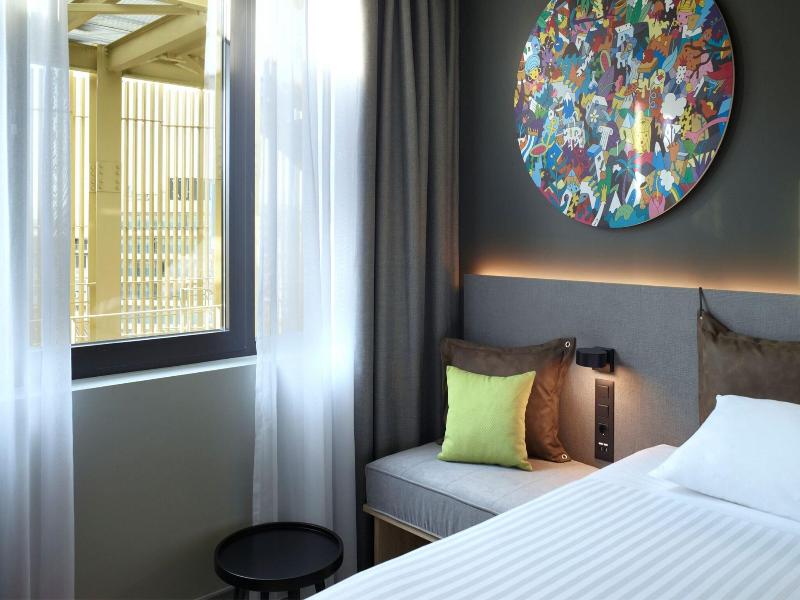 Moxy Athens City image