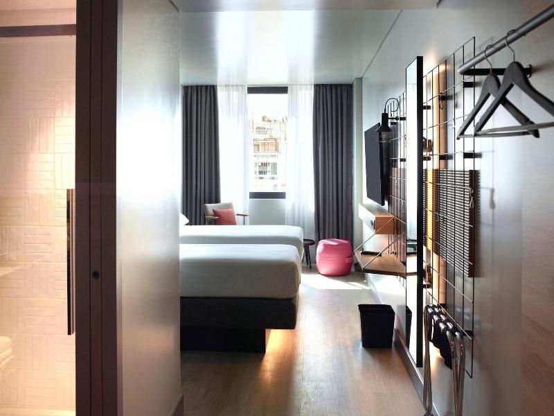Moxy Athens City image