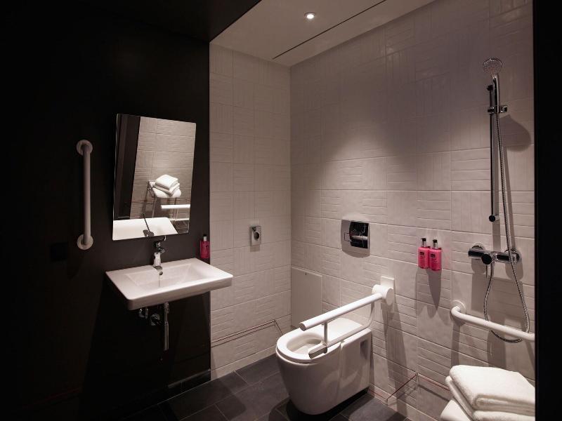 Moxy Athens City image