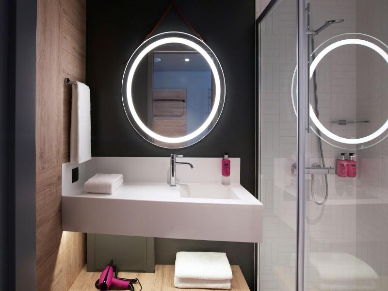 Moxy Athens City image