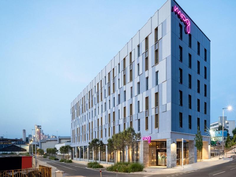 Moxy Plymouth image