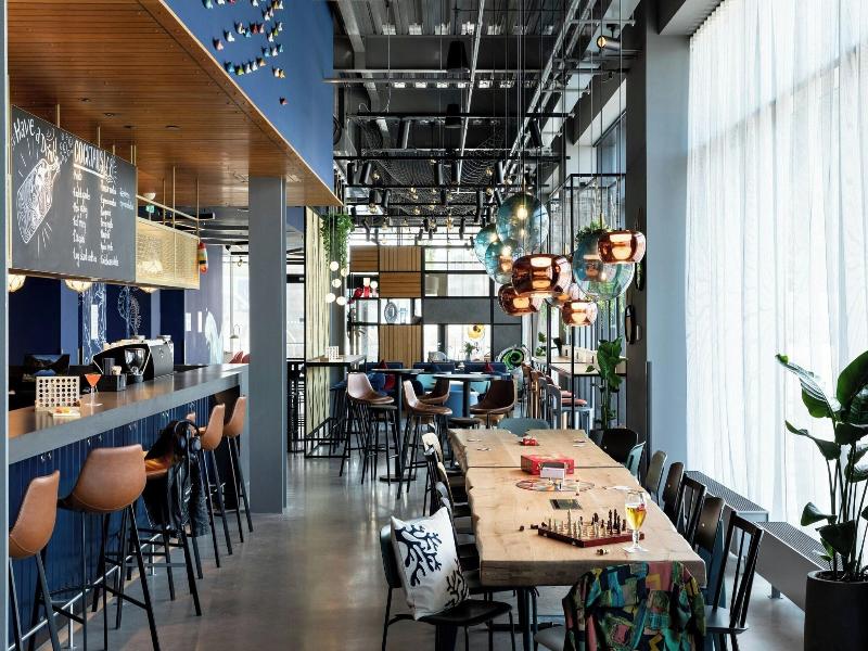 Moxy Plymouth image