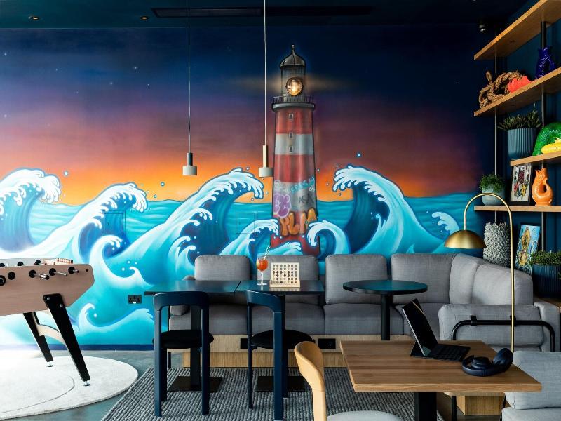 Moxy Plymouth image
