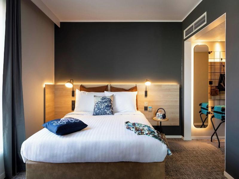 Moxy Plymouth image
