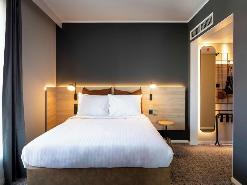 Moxy Plymouth image