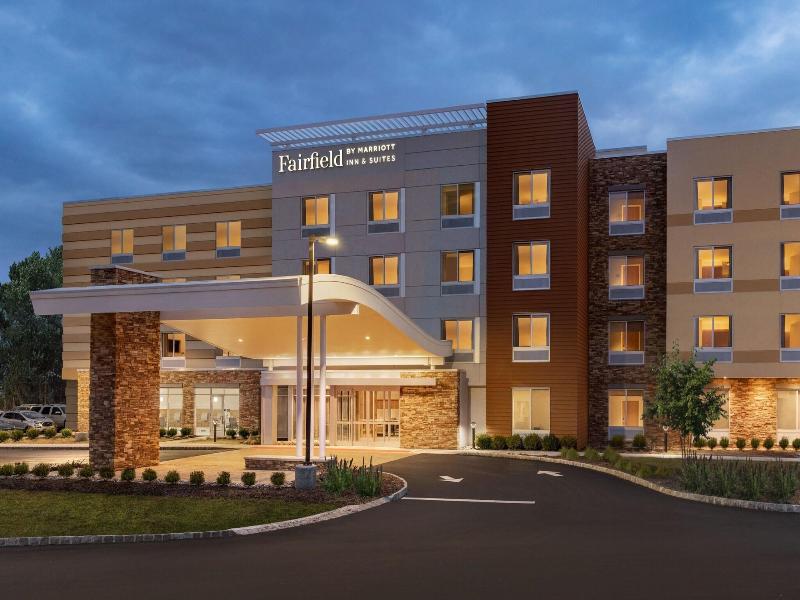 Fairfield Inn Suites By Marriott Rockaway image