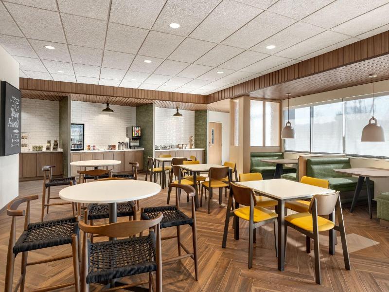 Fairfield Inn Suites By Marriott Rockaway image