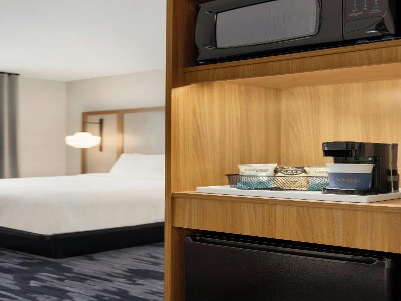 Fairfield Inn Suites By Marriott Rockaway image