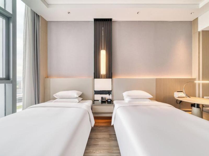 Courtyard By Marriott Hangzhou Xihu image