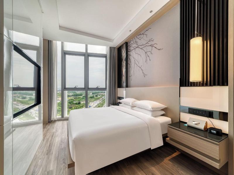 Courtyard By Marriott Hangzhou Xihu image