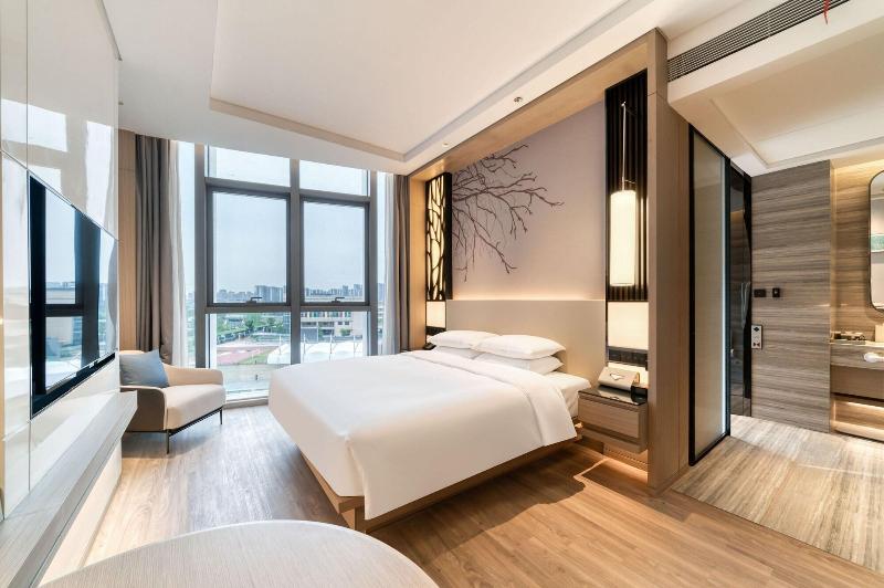 Courtyard By Marriott Hangzhou Xihu image
