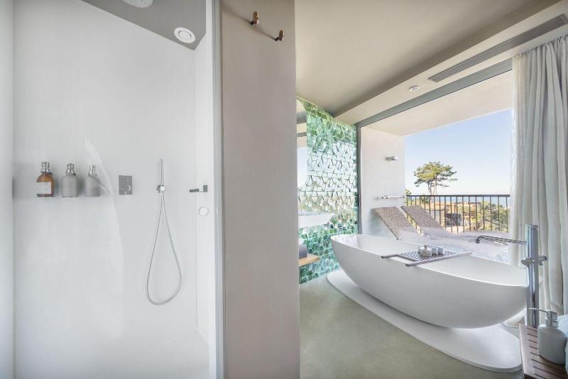 Immerso Hotel A Member Of Design Hotels image