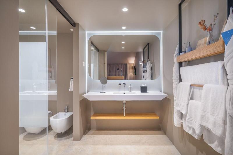 Immerso Hotel A Member Of Design Hotels image