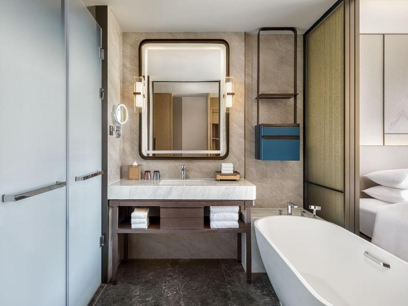 Shaoxing Marriott Hotel Shangyu image