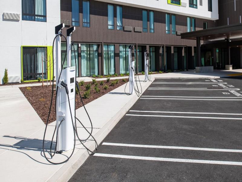 Courtyard By Marriott Modesto North image